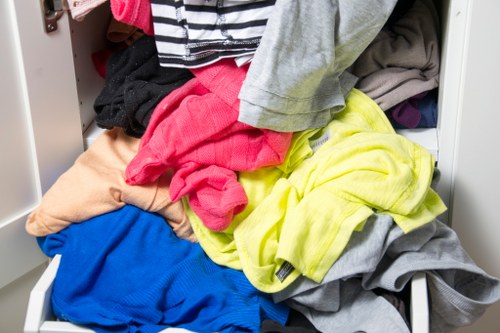 Choosing the right skip hire service in Mill Hill