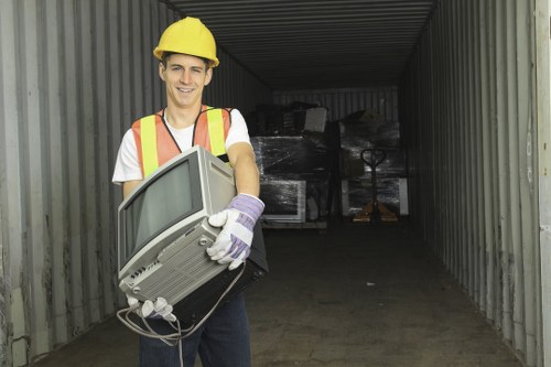 Organized residential clearance by professionals